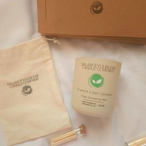 French Lilac & Juniper Berry 12 oz. Wood wick Candle includes Bag & Matches